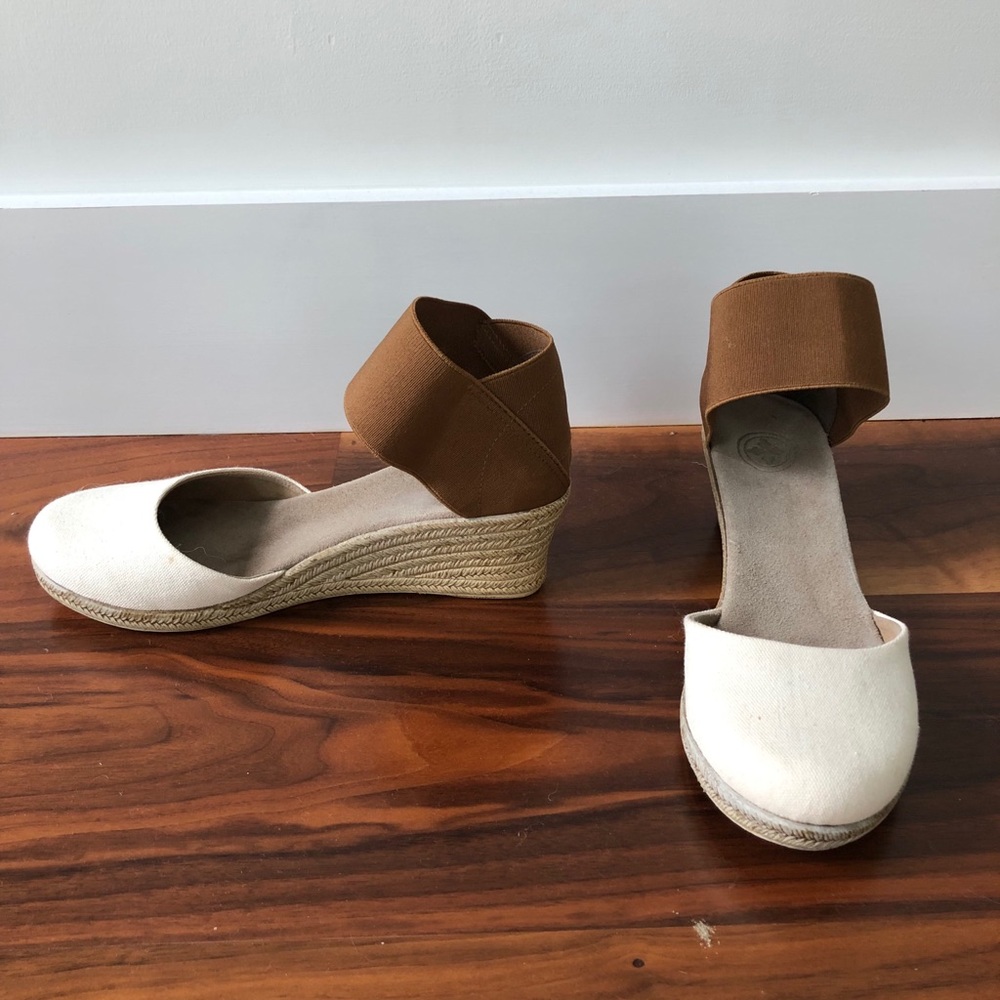 Charleston Shoe Co